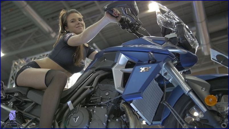 Holky A Motorky: Neuvěřitelné! Holky A Motorky: Neuvěřitelné!