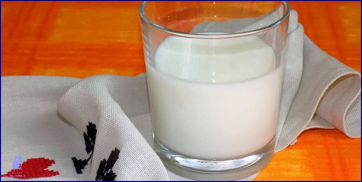 Acidofilní Mléko Vs Kefír: Jaké je Rozdíl?