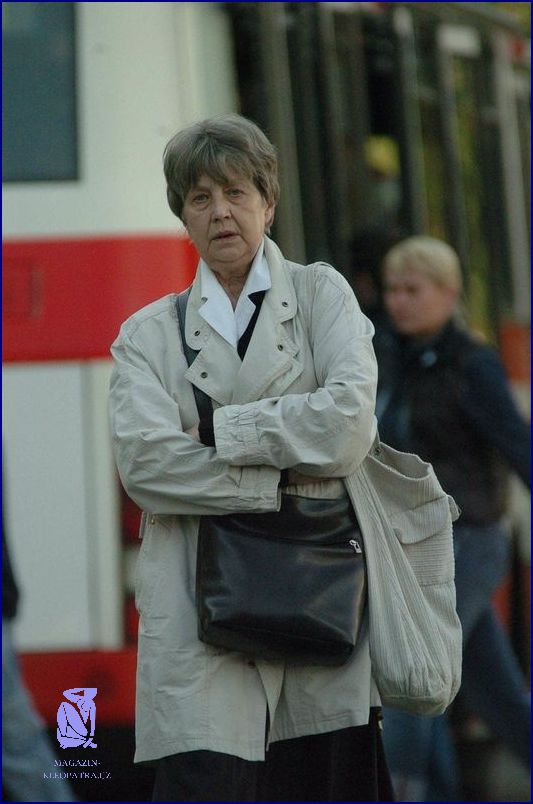 Bojujte s Bolestmi Zad Po Porodu!