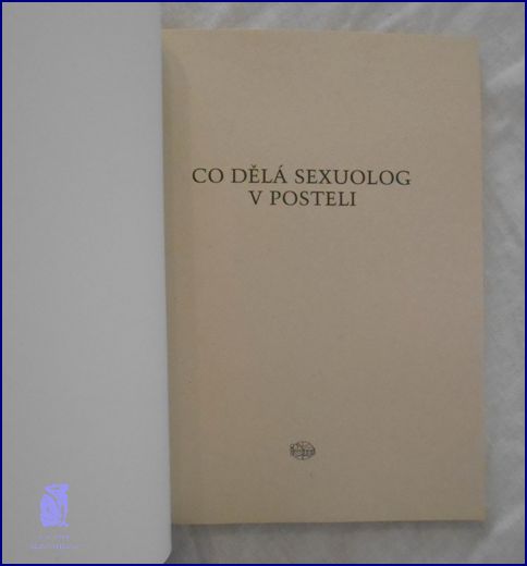 Žena V Posteli: Co Tady Dělá?