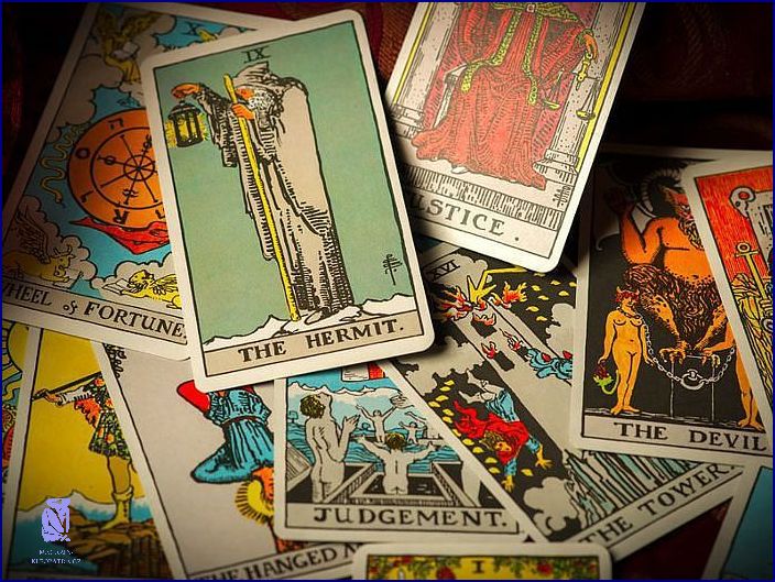 Jak Vykládat Tarot: 5 Tipů!