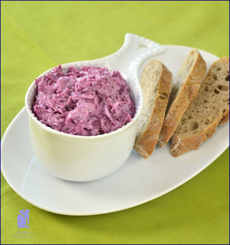 Recept: Hanácký Salát Z Červeného Zelí!