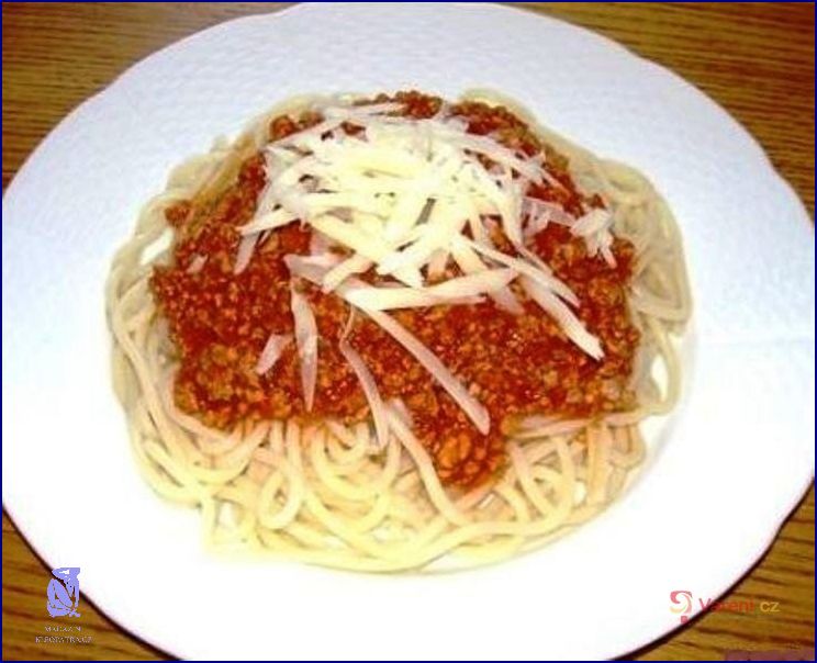 Recept: Omáčka Na Špagety Z Mletého Masa!