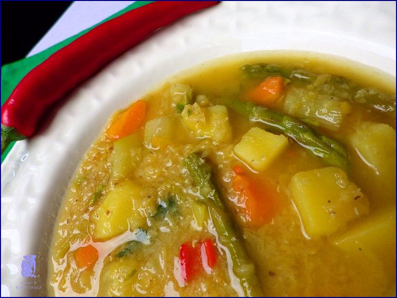 Recept: Zeleninová Polévka S Bramborem!