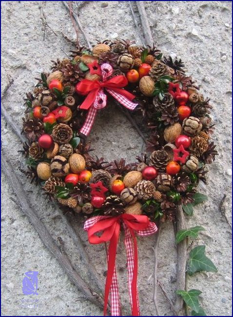Udělejte si Adventní Věnec z Přírodních Materiálů!