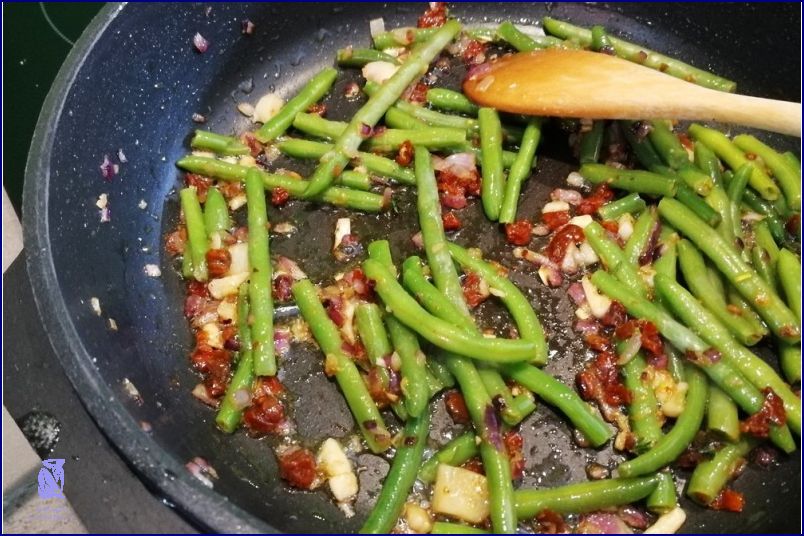 Chutný Recept: Fazolové Lusky Se Slaninou!