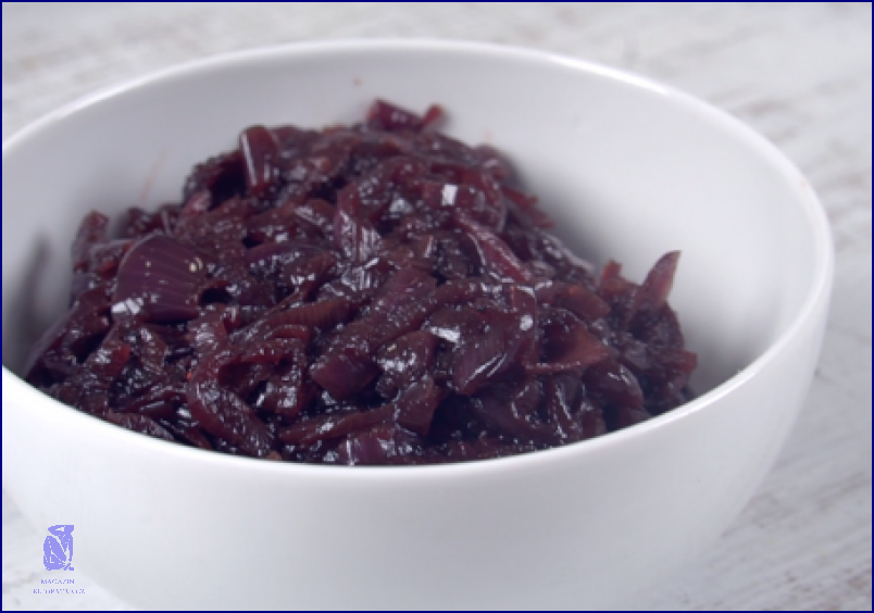 Recept: Karamelizovaná Cibule Do Burgerů! Recept: Karamelizovaná Cibule Do Burgerů!