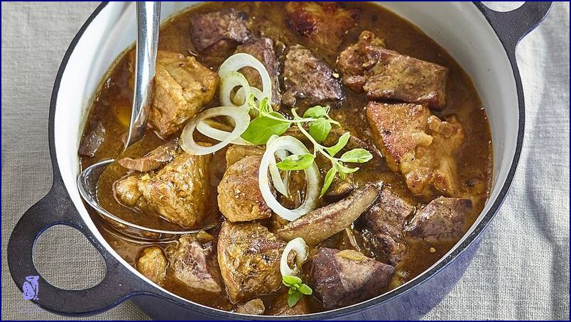 Pomalý Guláš V Troubě: Recept na Chutný Oběd!