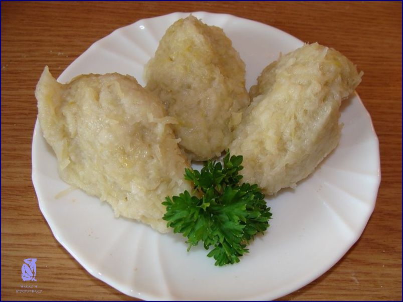 Jak Snadno Uvařit Bramborové Knedlíky Ze Syrových Brambor!